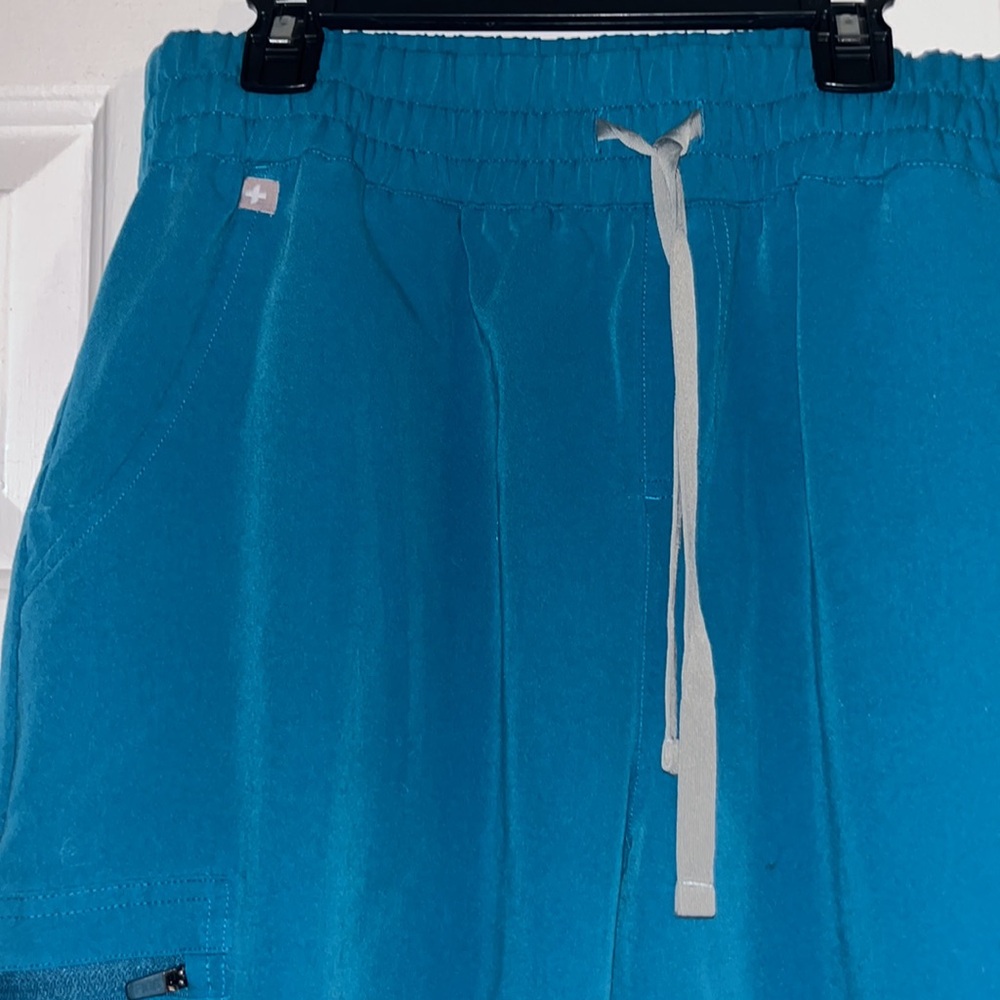 XL Figs Zamora jogger scrub pants teal blue